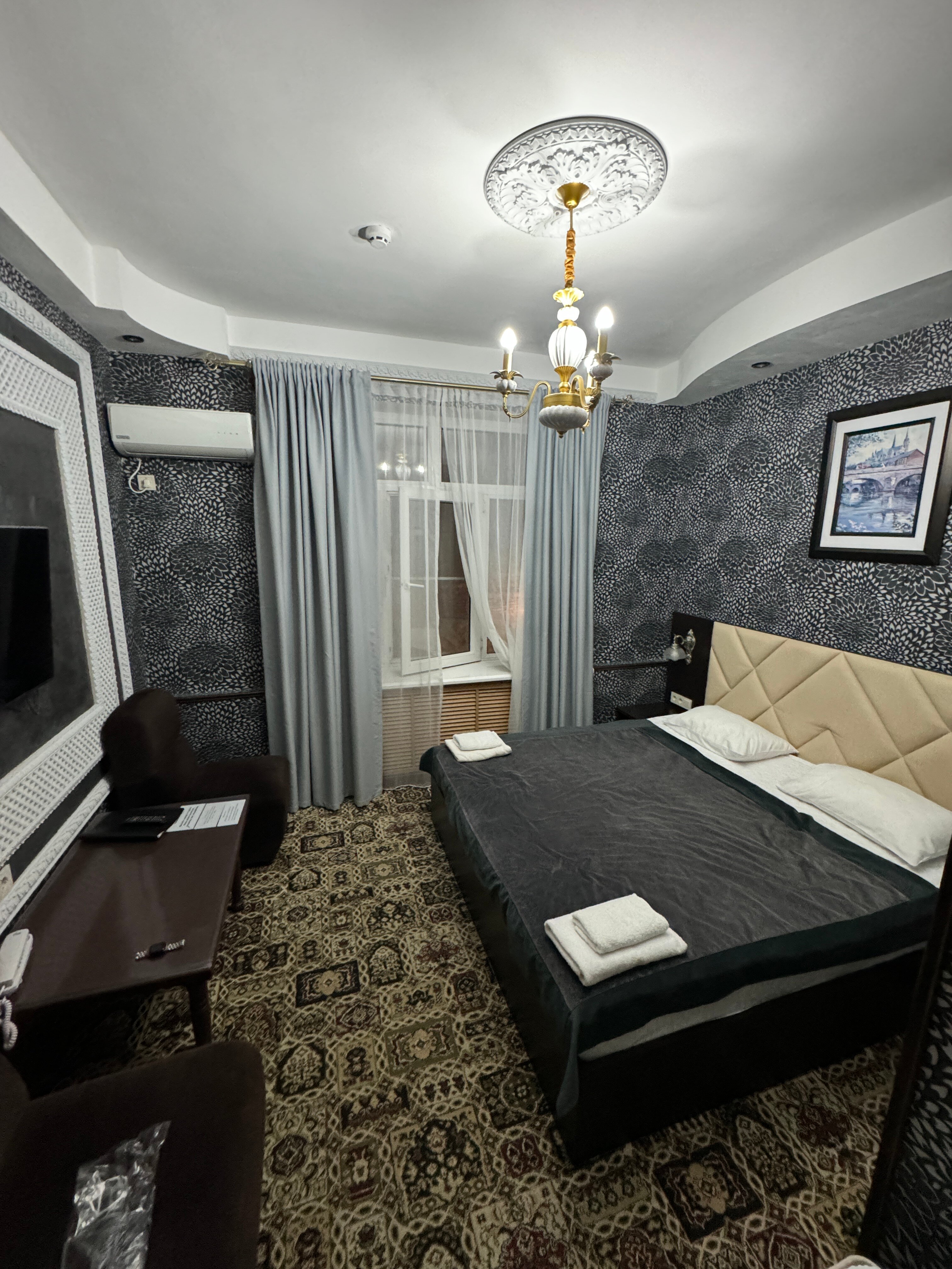 Фото Hotel Central