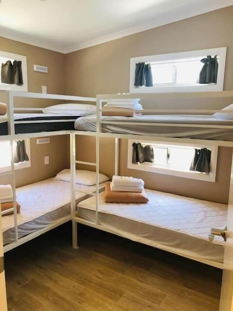 Фото Huskisson Beach Resort