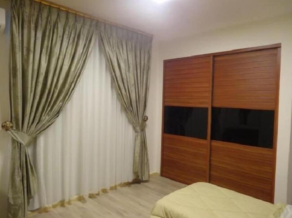 Фото Golden Palace Hotel Apartments