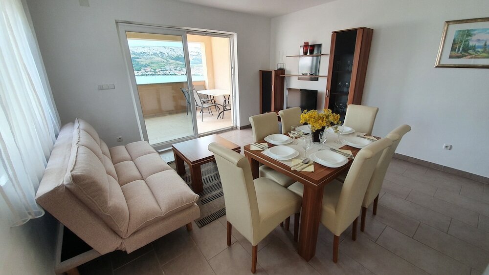 Фото Goga apartments