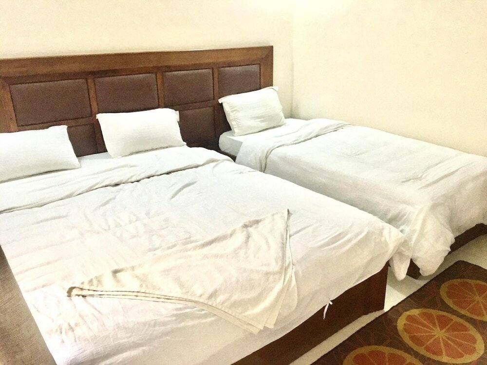 Фото Hotel Suramma