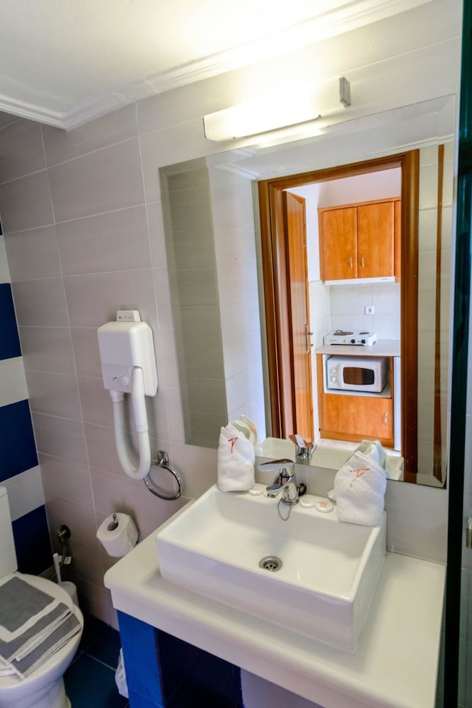 Фото Akti Hotel & Apartments