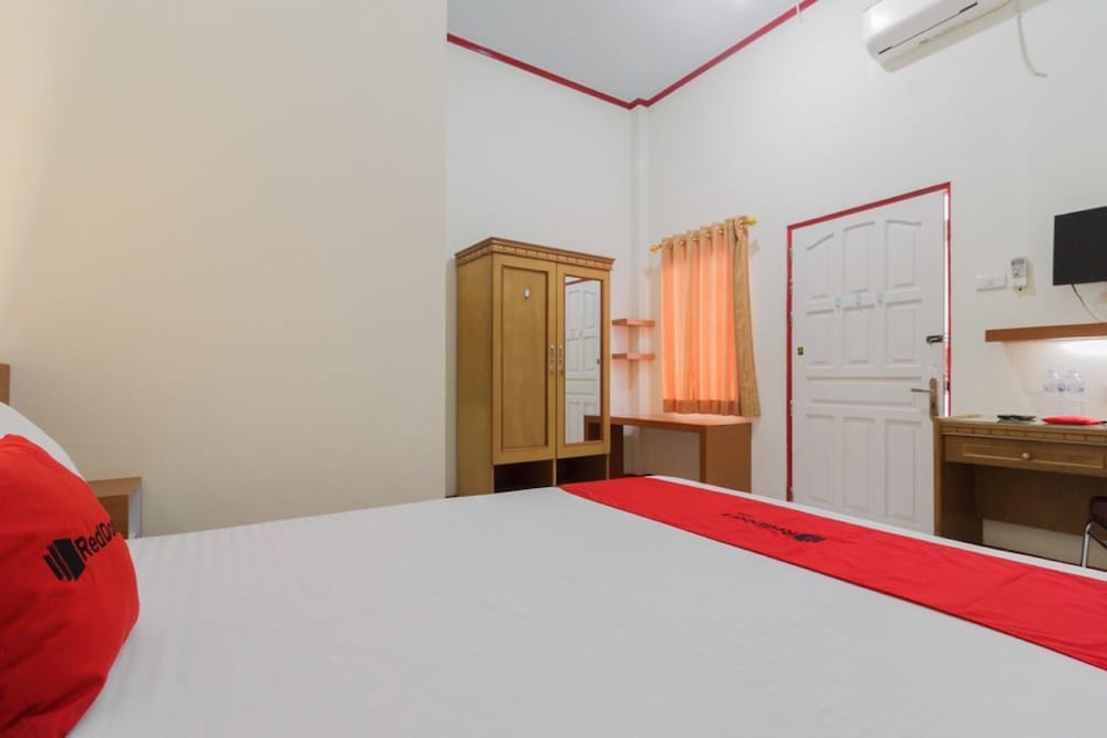 Фото KoolKost Syariah near Ayani Mega Mall Pontianak