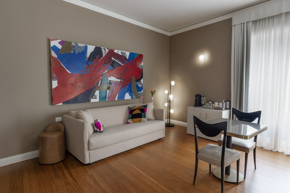 Фото Butterfly Boutique Rooms