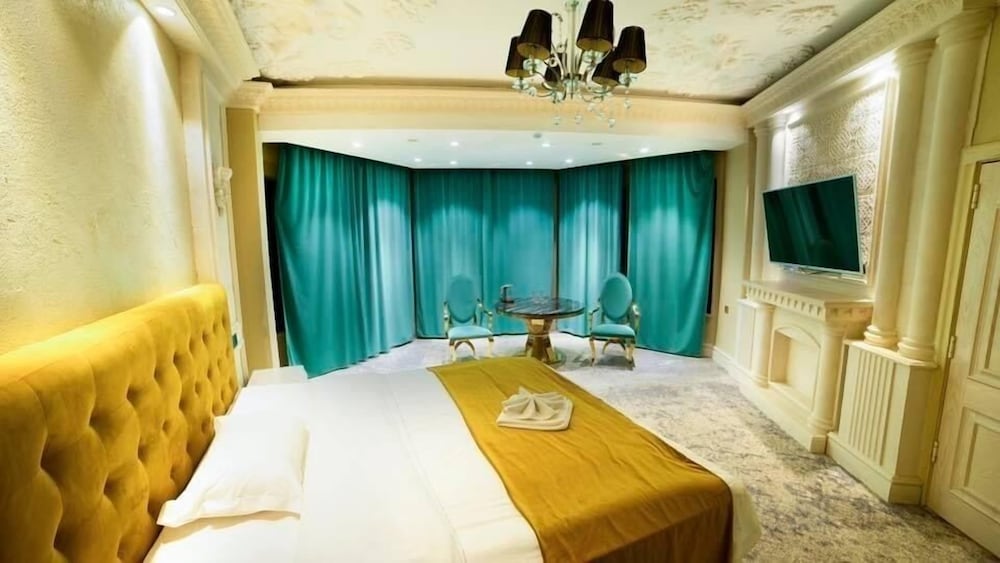 Фото Elegance Hotel