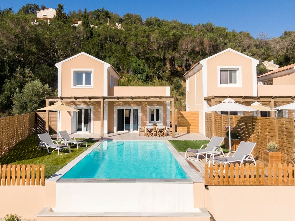 Фото Reiki Luxury Villas