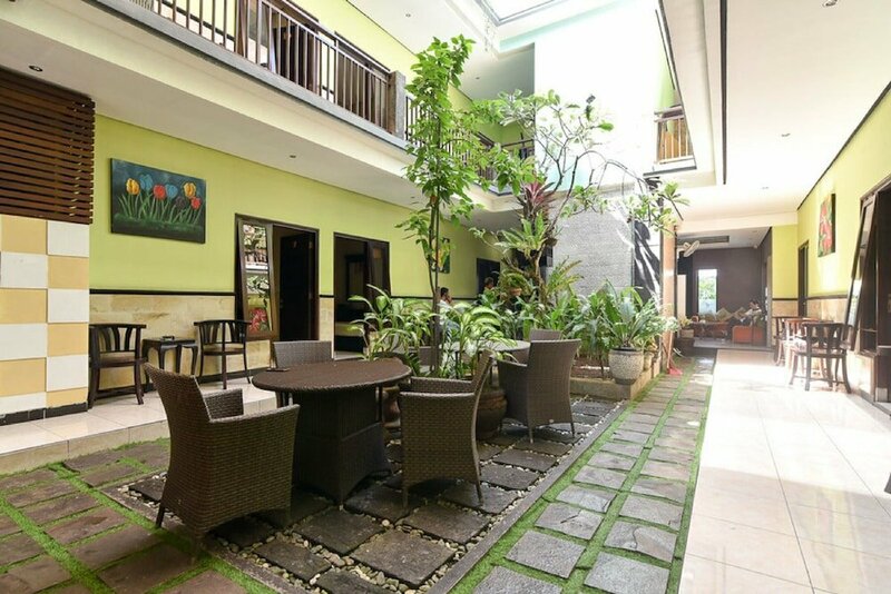 Гостиница RedDoorz near Ngurah Rai Airport в Куте