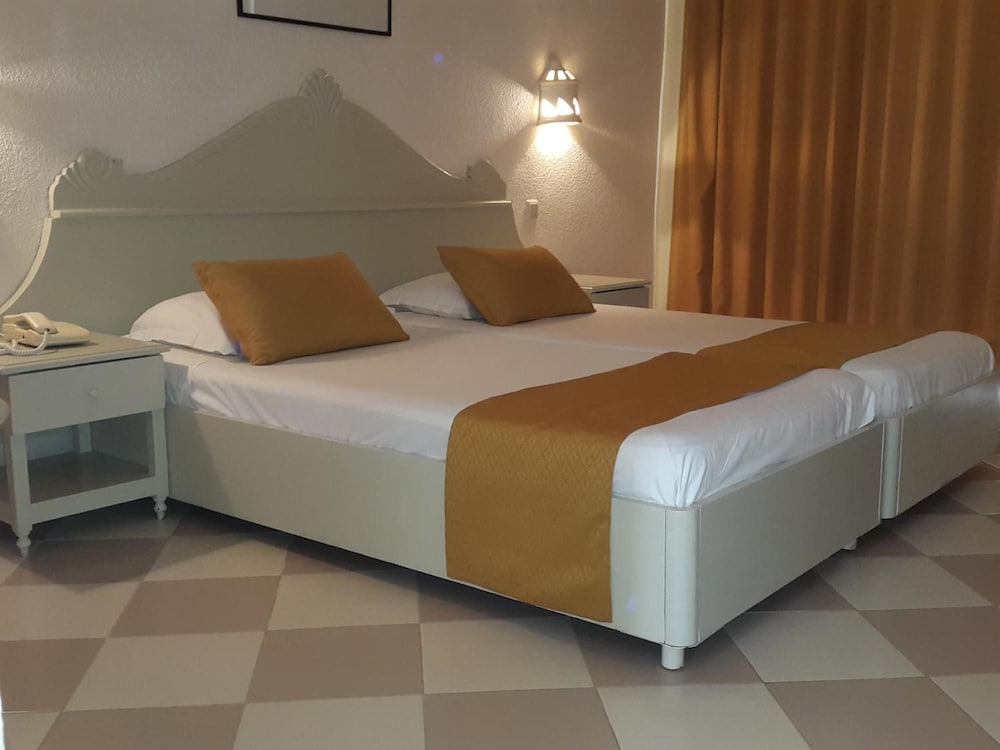 Фото Zephir Hotel & SPA