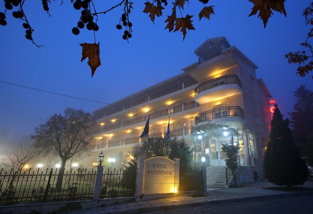 Фото отеля 1