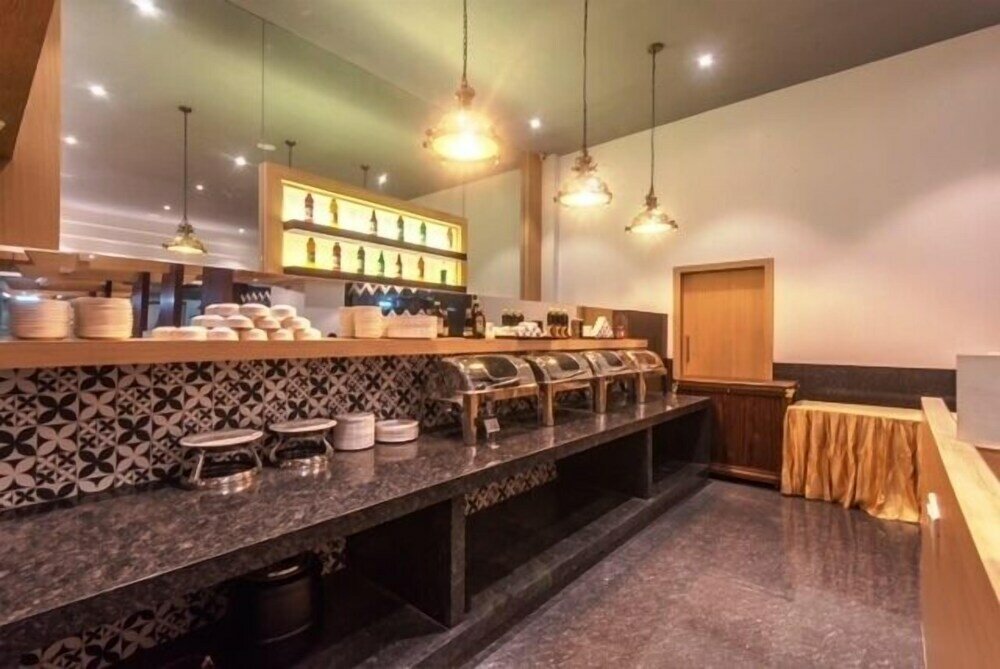 Фото Hotel Gopalas Residency