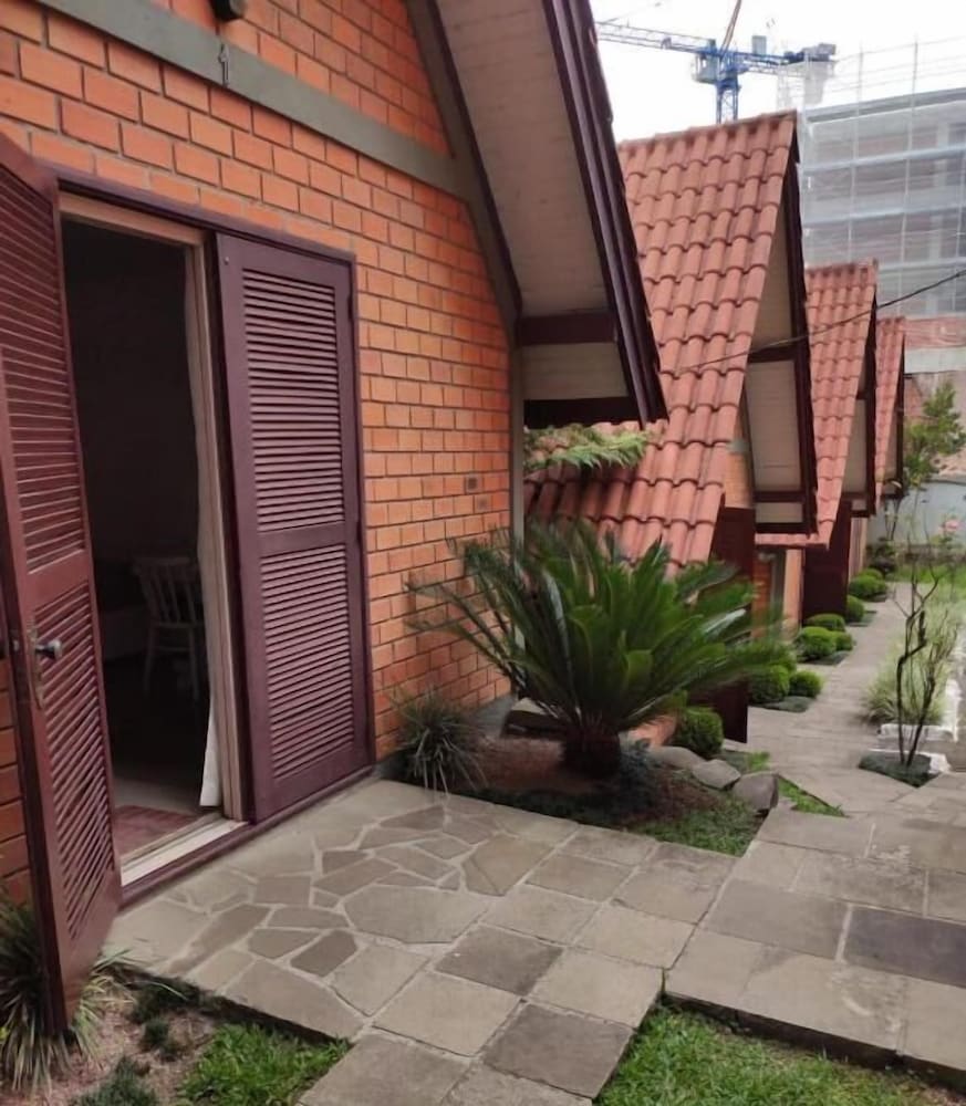 Фото Hotel Cabana Jardim De Flores