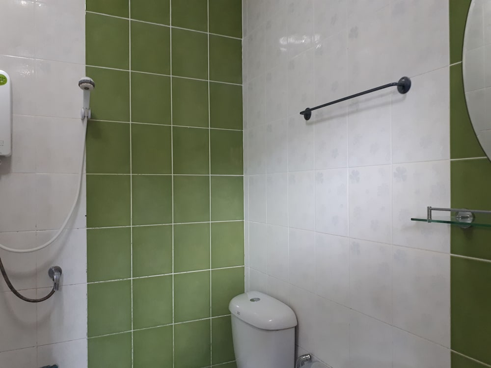 Фото Baan Rimnam Resort