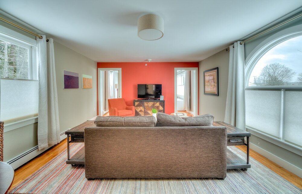 Фото The Sailmaker's House