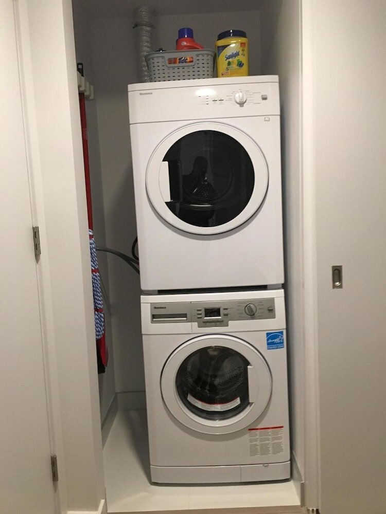 Фото Luxury home in downtown Montreal