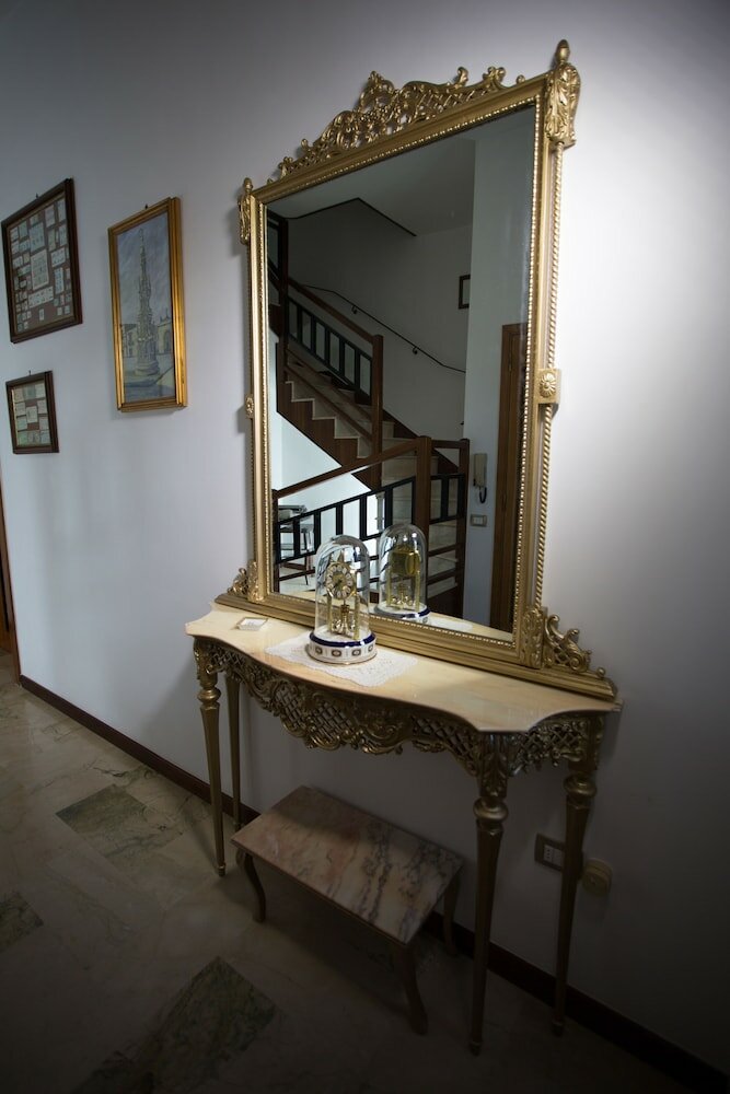 Фото La Porta di Mare B&b