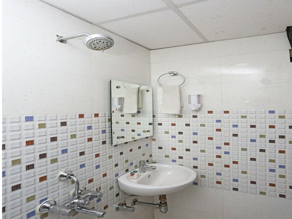 Фото Oyo 8961 Hotel Rr Palace