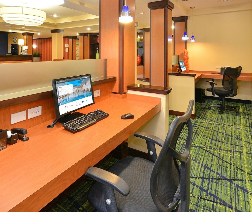 Фото Fairfield Inn & Suites by Marriott Fort Wayne