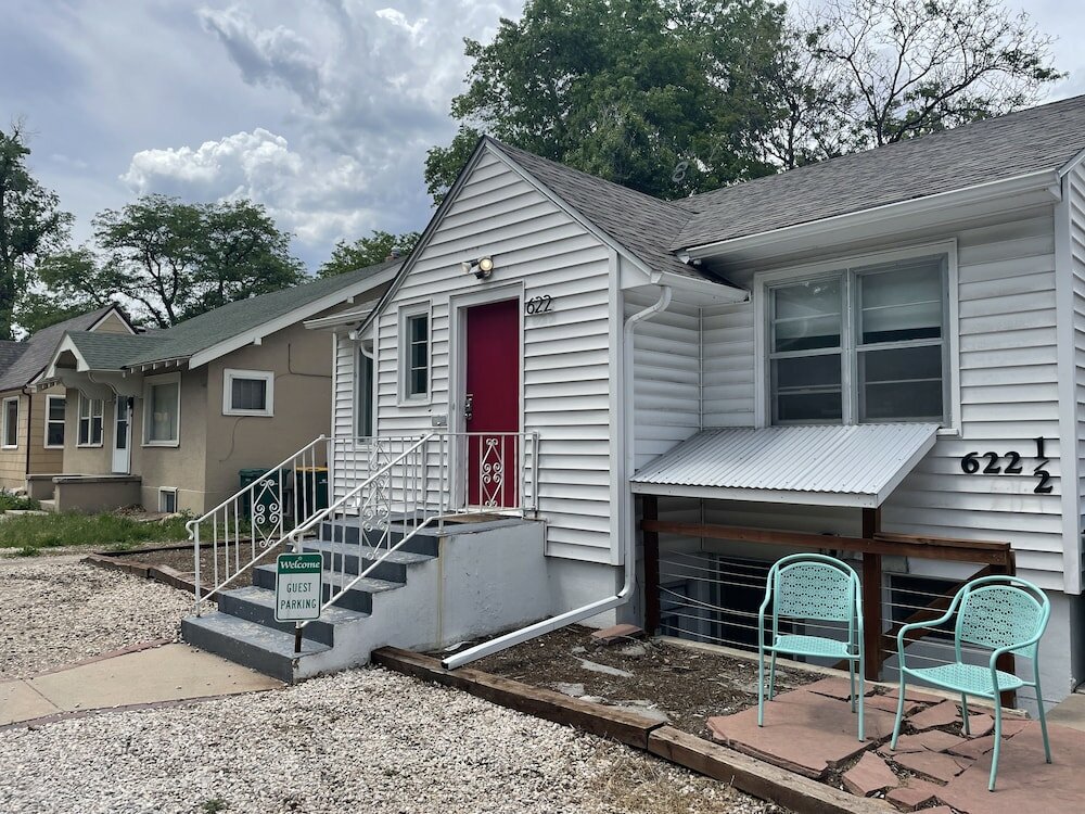 Фото Charming Bungalow Next to Csu - Free Cruiser Bikes