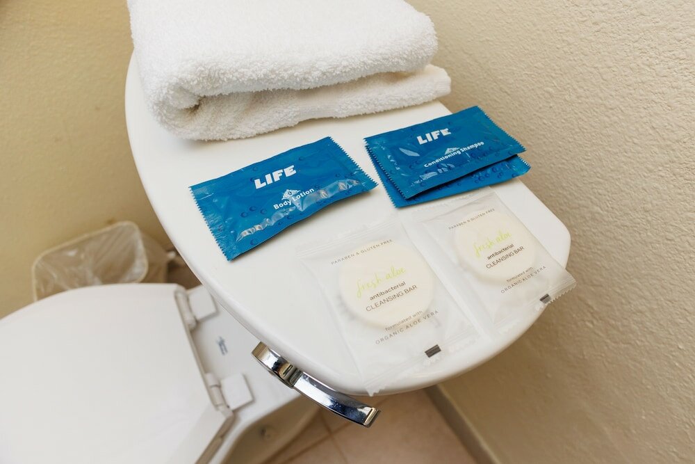 Фото Garnet Inn & Suites, Orlando