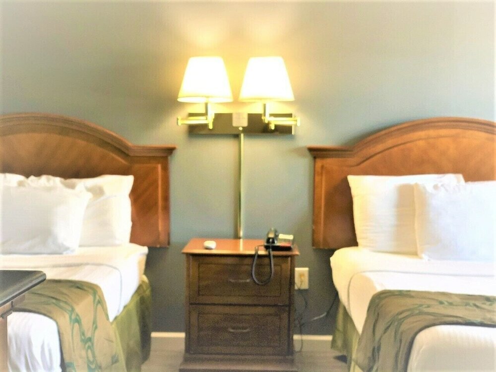 Фото Countryside Inn