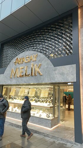 Atasay Melik Fotoğraf 3