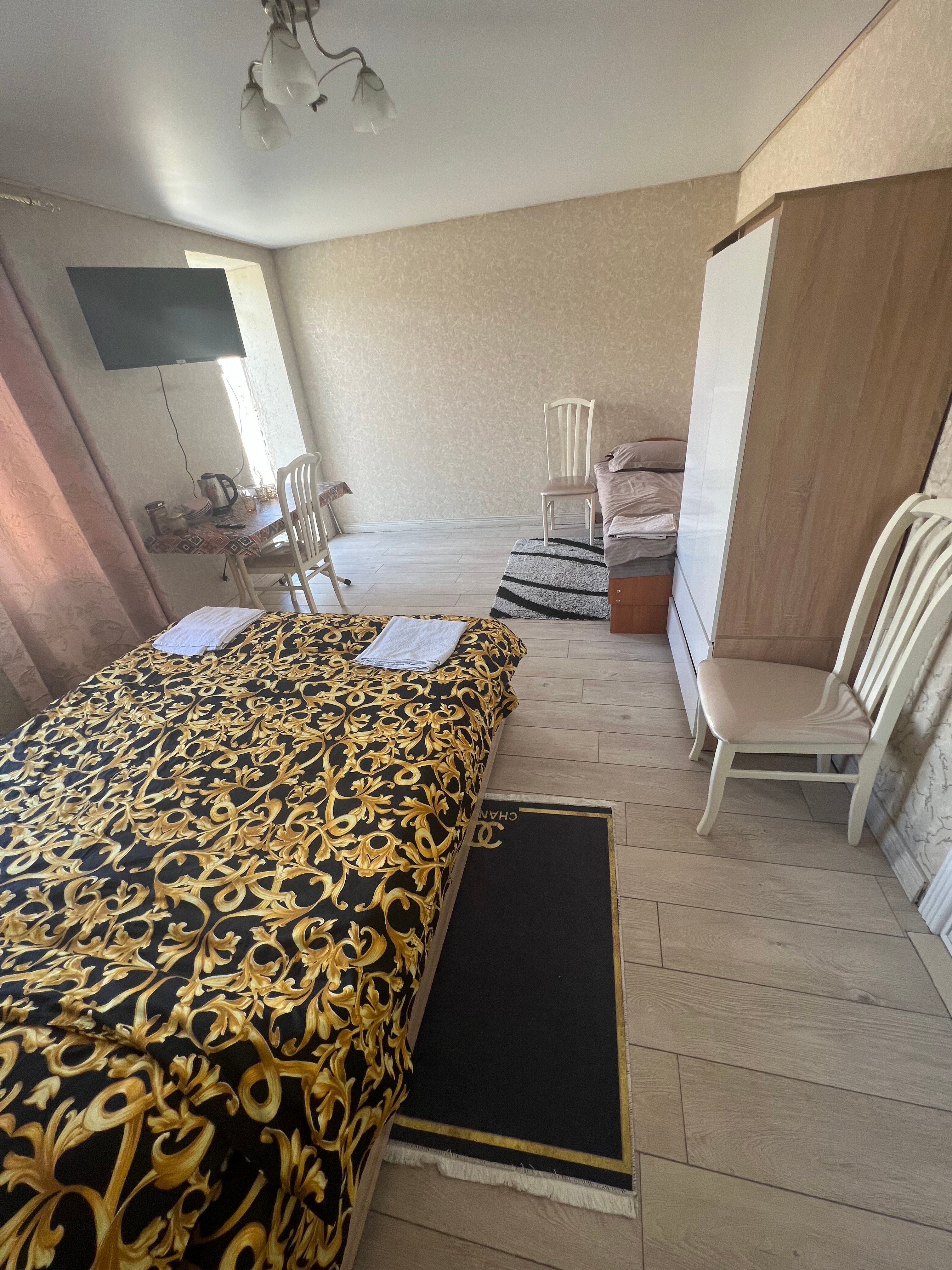 Фото У водопада Тобот