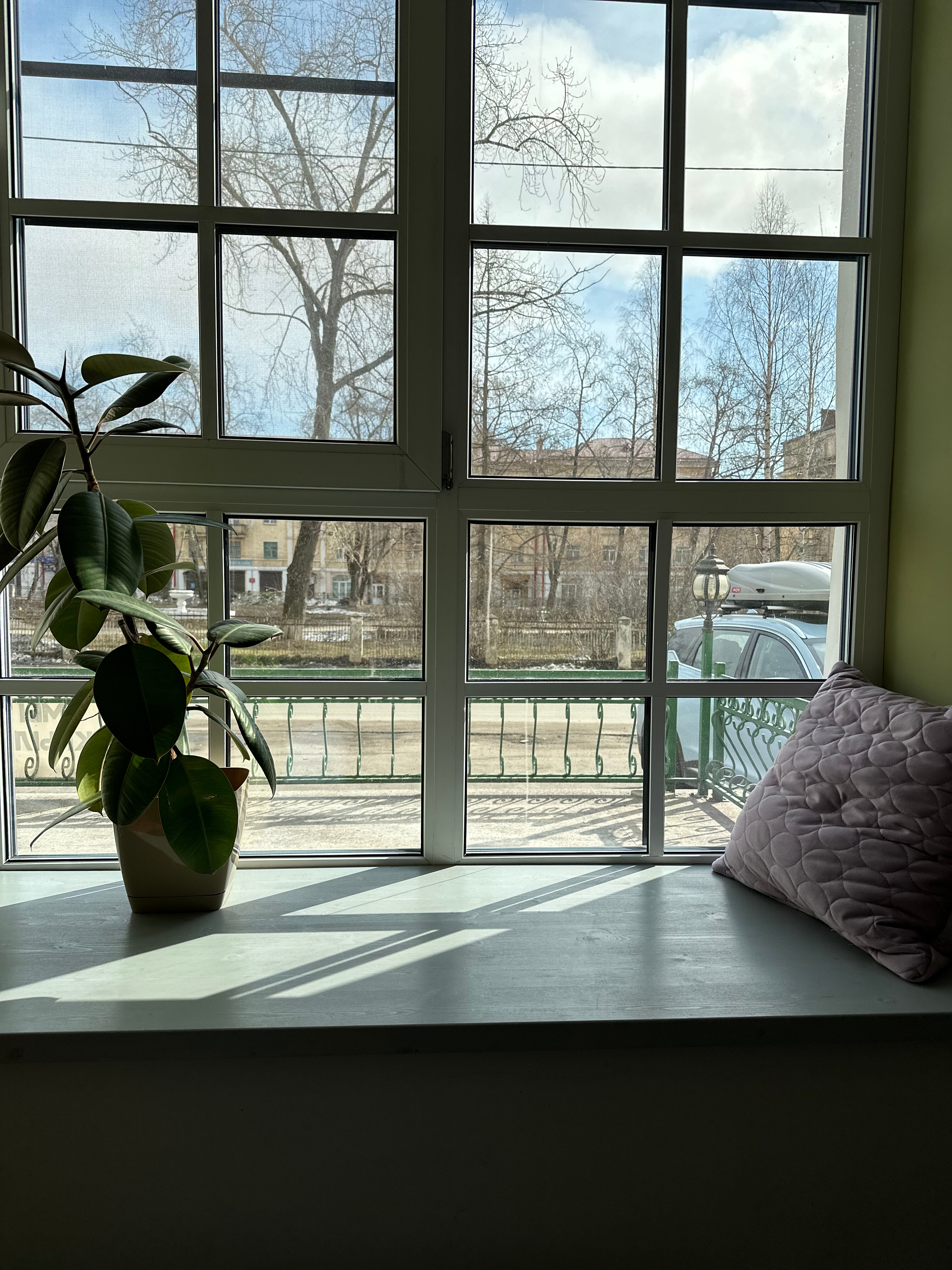 Home - 16