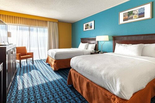 Гостиница Fairfield Inn by Marriott Cincinnati North Sharonville