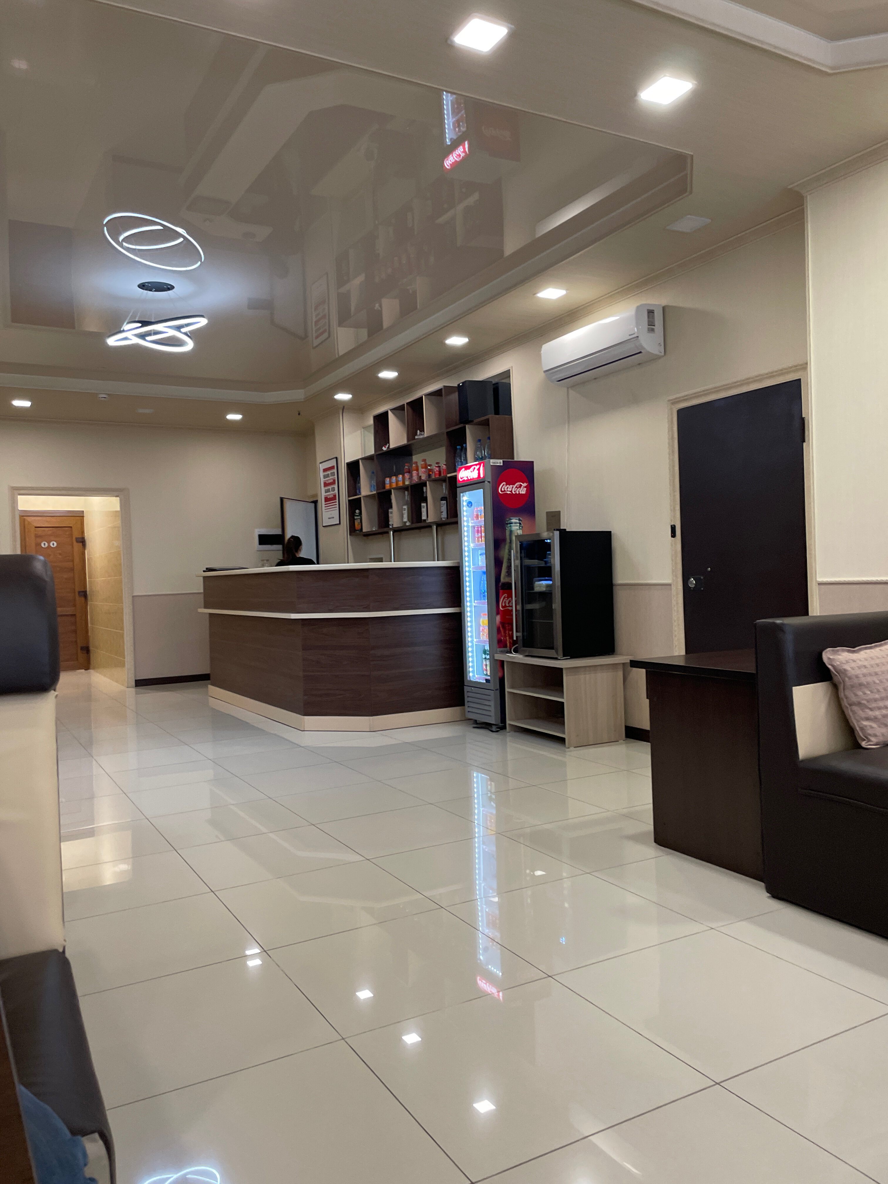 Фото Business Hotel