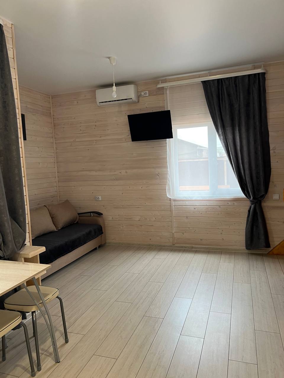 Фото Домик художника