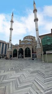 Esenler Central Mosque (İstanbul, Esenler, Atışalanı Cad., 7), mosque