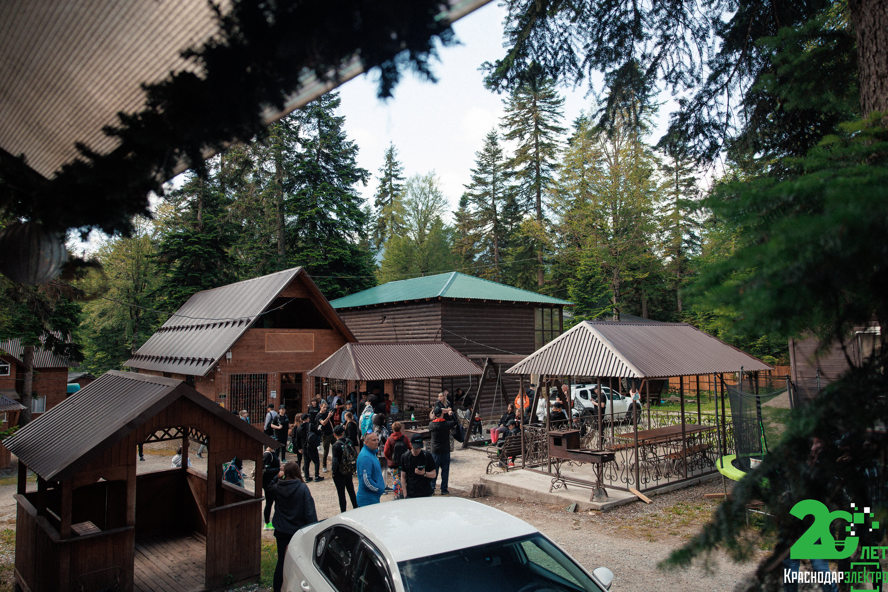 Фото Forest Yard