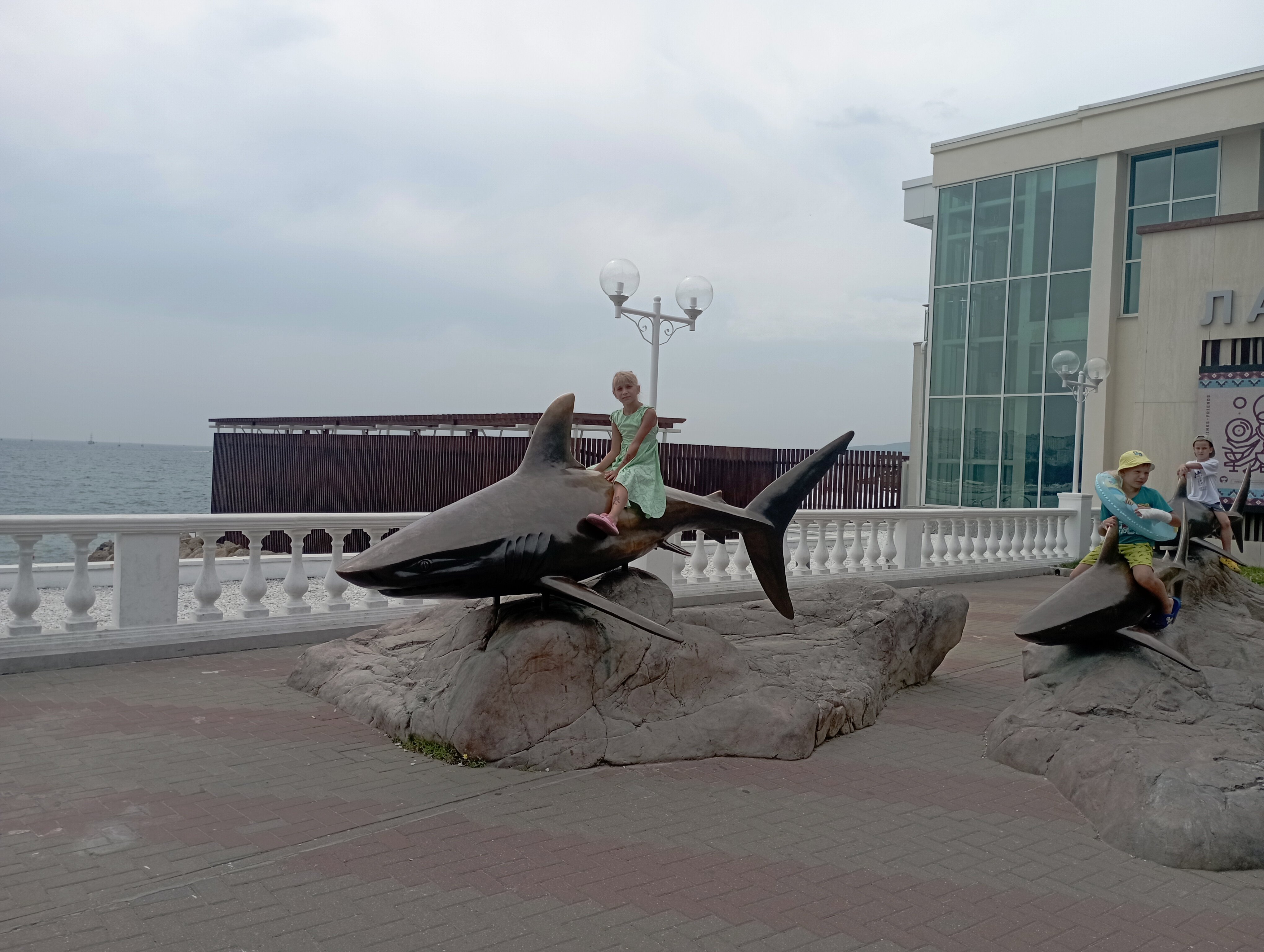 Фото отеля 2