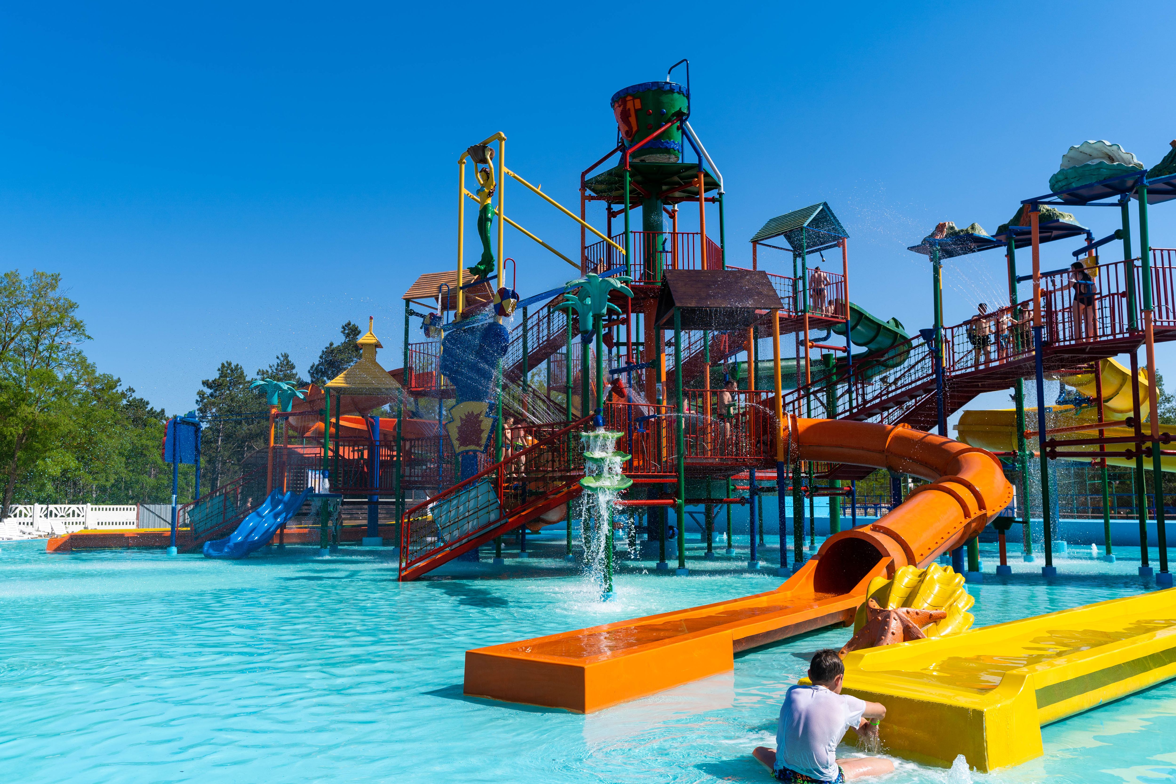 Фото Азовский