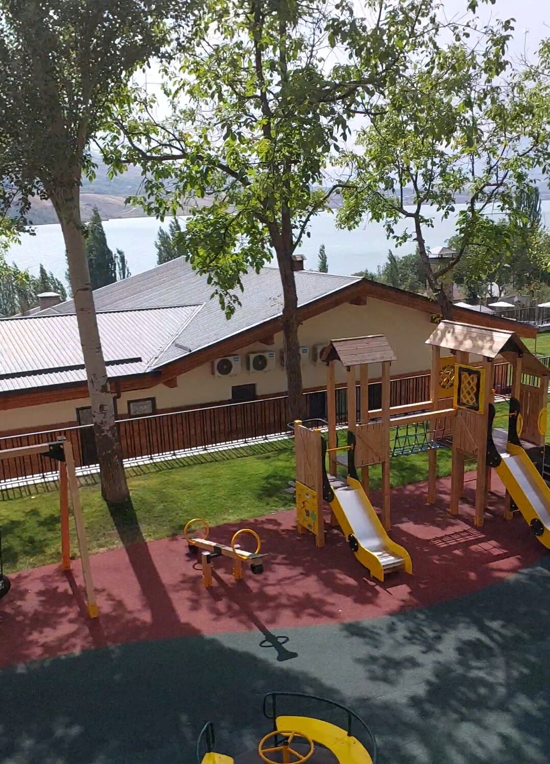 Фото Burchmulla Resort & Chalets