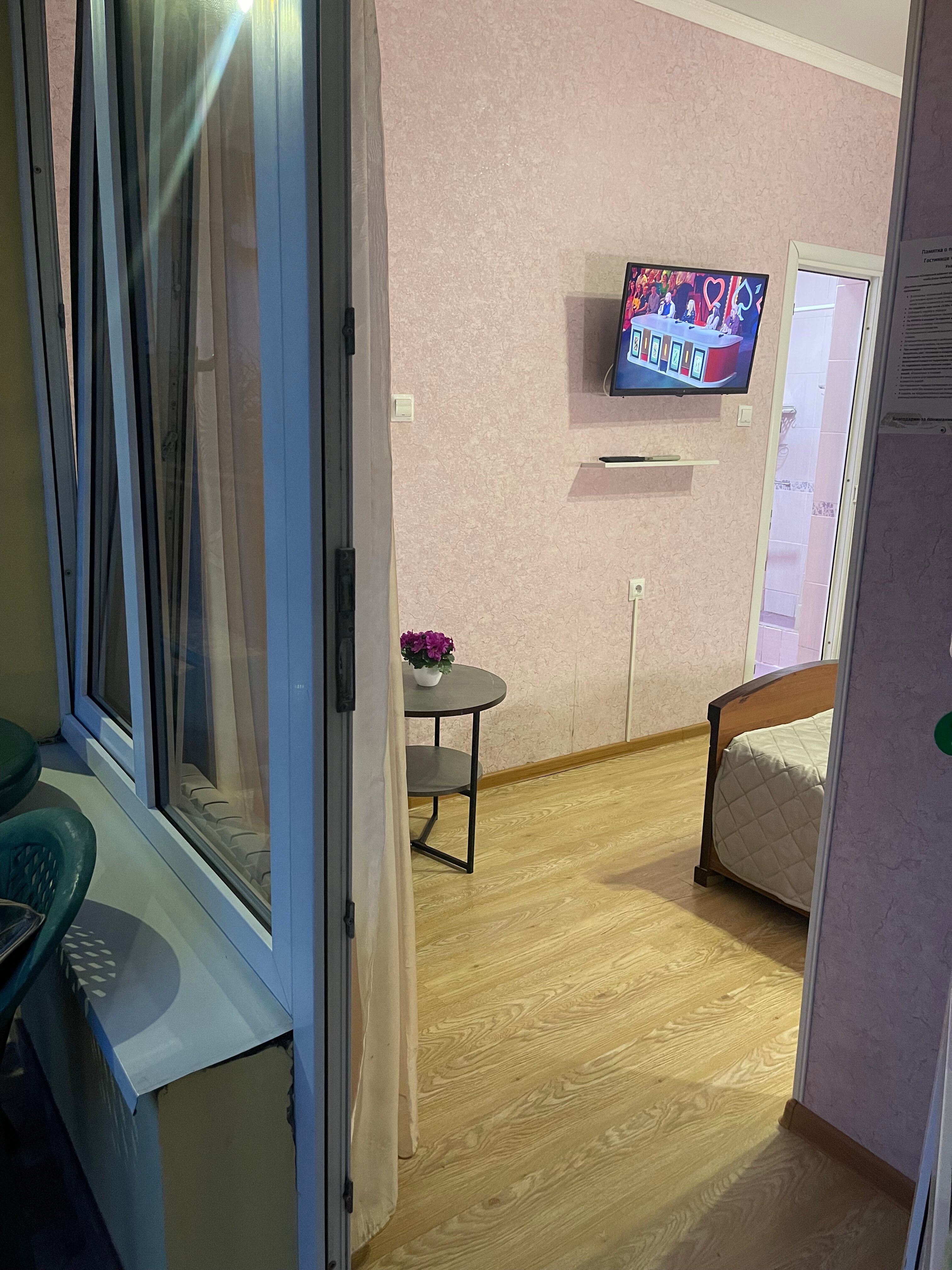 Фото Солнечный дворик