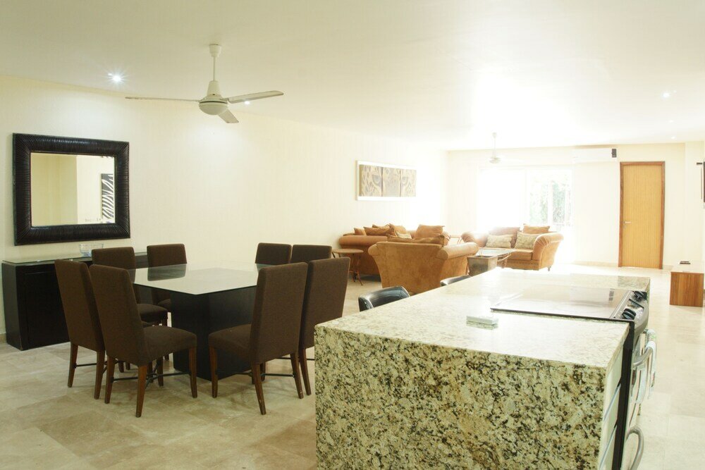 Фото Pajaro de Fuego Pool & Terrace