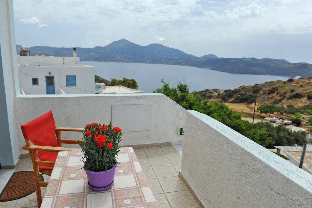 Фото Morfeas Hotel