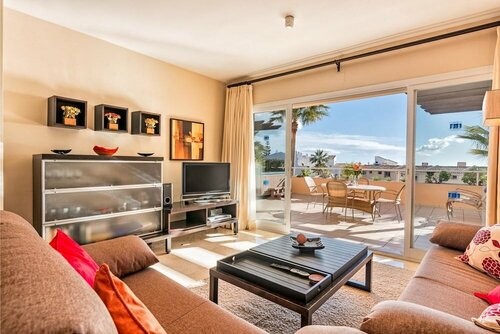 Гостиница Malibu 6 -lux. 2br Sea View Condo in Club la Costa