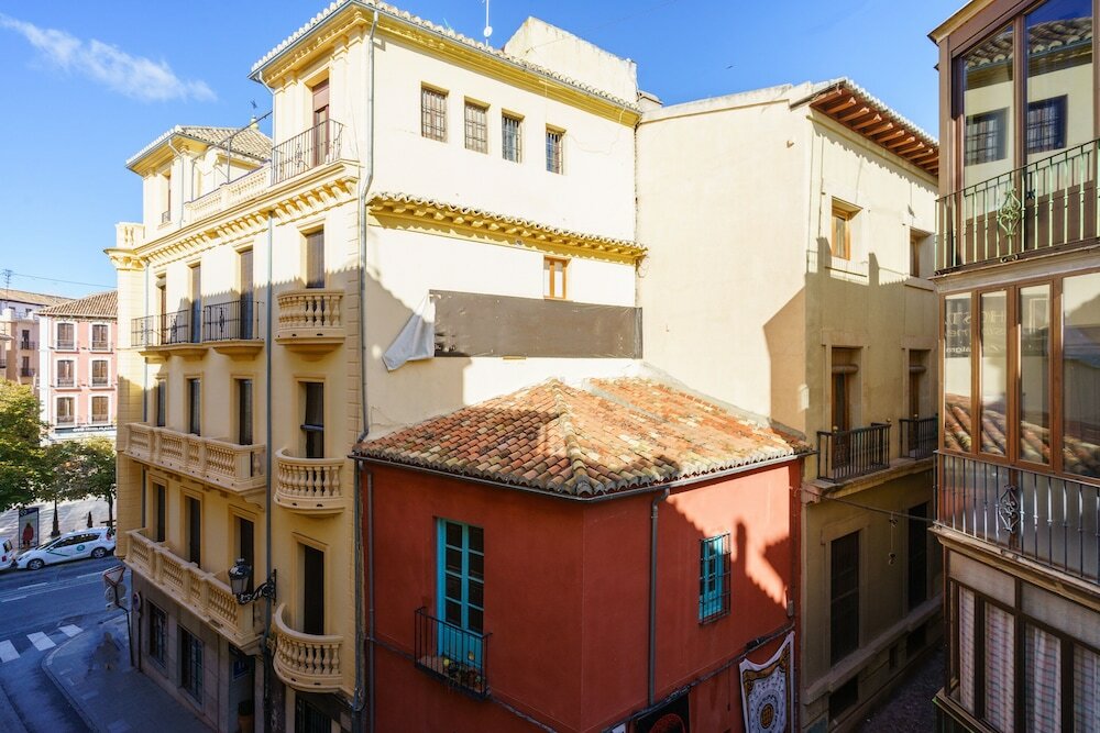 Фото Oyo Hostal Austria