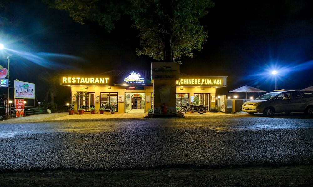 Фото Treebo Trend Garden Cottage & Lawn