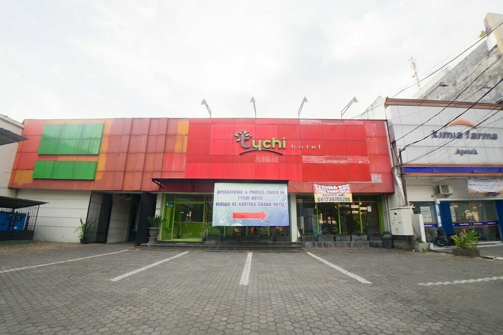 Hotel RedDoorz Plus @ Celaket, Malang, photo