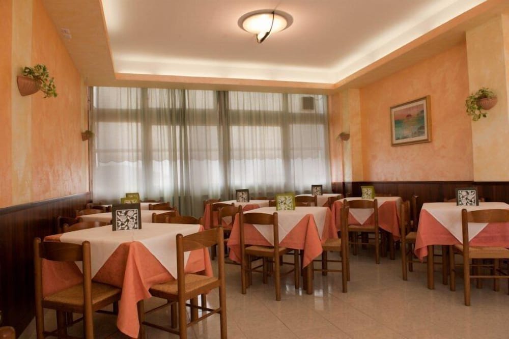 Фото Hotel Centrale