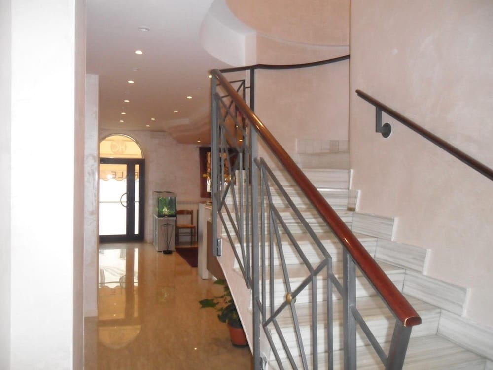 Фото Hotel Centrale