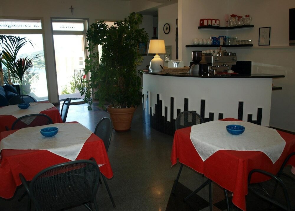 Фото Hotel la Conchiglia