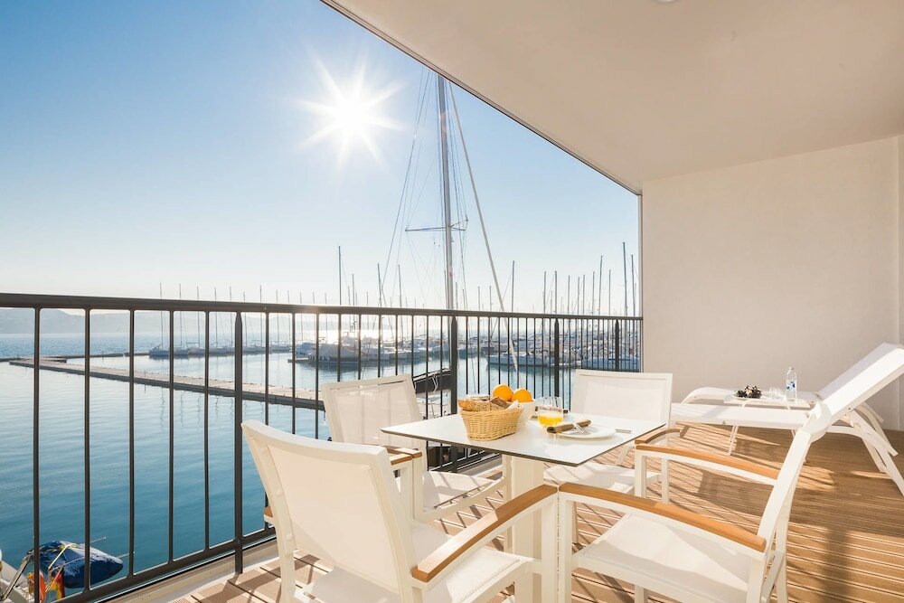 Фото Marina Baotić Apartments