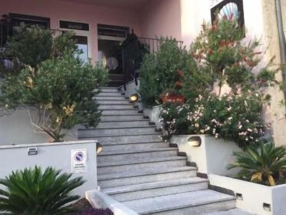 Фото Hotel la Conchiglia