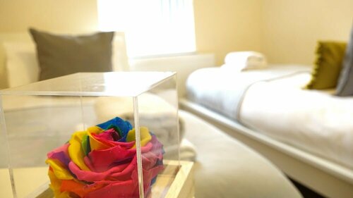 Гостиница Heathrow Ensuites Rooms