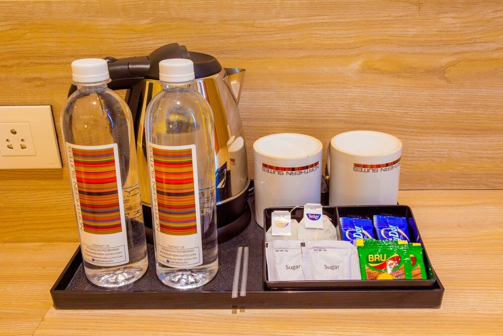 Фото Parkwood Suites