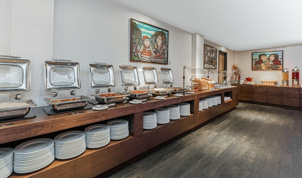 Фото DoubleTree by Hilton Quebec Resort